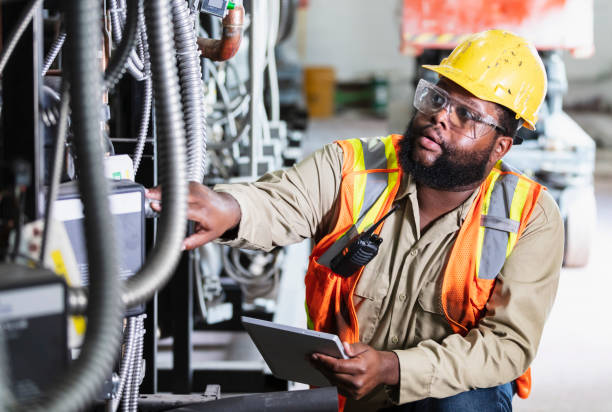 Best Commercial Electrician Services  in St Georges, DE